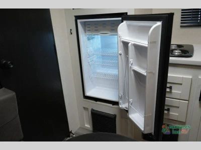 2027 Jayco Jay Flight SLX — photo 30 view