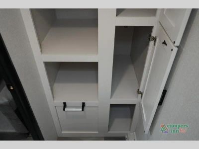 2027 Jayco Jay Flight SLX — photo 42 view