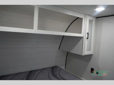 2027 Jayco Jay Flight SLX — photo 33 view