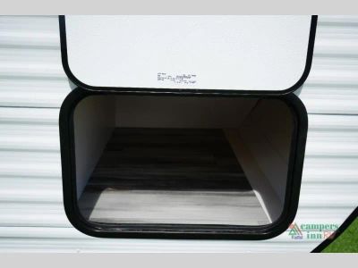 2027 Jayco Jay Flight SLX — photo 9 view