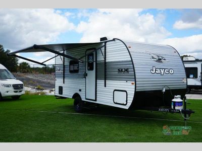 2027 Jayco Jay Flight SLX — photo 10 view