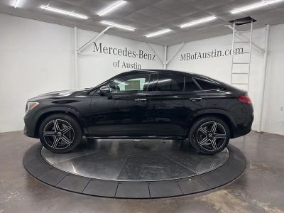 2026 Mercedes-Benz GLE — interior view