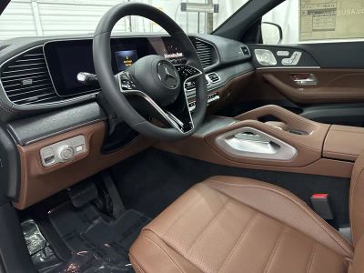 2026 Mercedes-Benz GLE — photo 12 view
