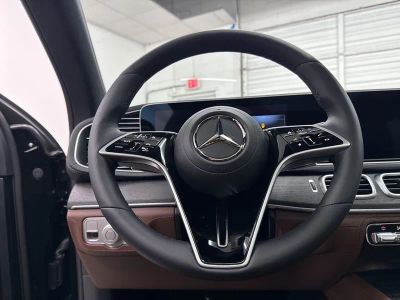 2026 Mercedes-Benz GLE — photo 15 view
