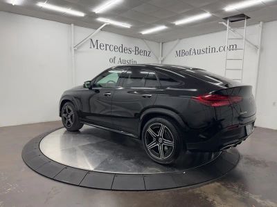 2026 Mercedes-Benz GLE — detail view