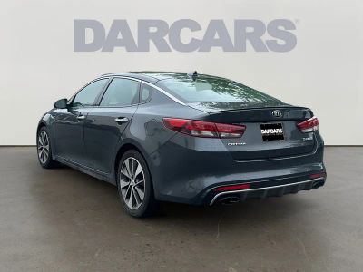 2017 Kia Optima — detail view
