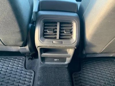 2023 Volkswagen Taos SE - Photo 23