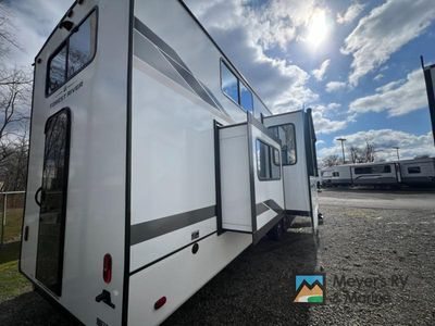 2026 Forest River RV Cherokee Sabre - Photo 5