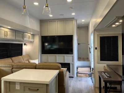 2026 Brinkley Model Z - Photo 10
