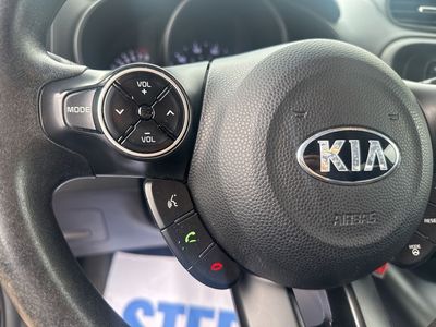 2016 Kia Soul - Photo 11