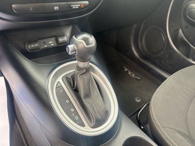 2016 Kia Soul - Photo 14