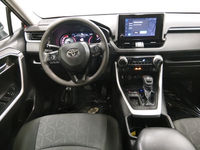 2023 Toyota RAV4 - Photo 12