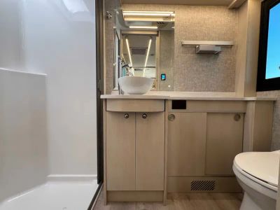 2027 Tiffin WAYFARER — photo 18 view