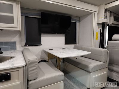 2026 Fleetwood Flair — photo 15 view