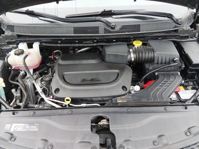 2023 Chrysler Voyager - Photo 9