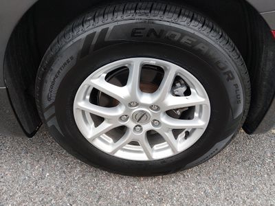 2023 Chrysler Voyager - Photo 10