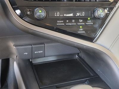 2024 Toyota Camry - Photo 17