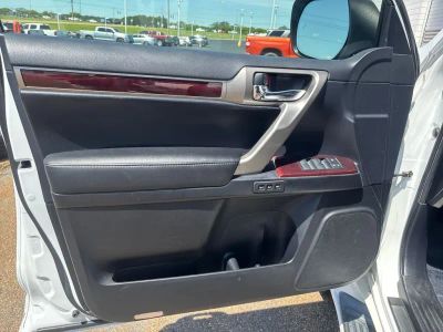 2016 Lexus GX - Photo 7