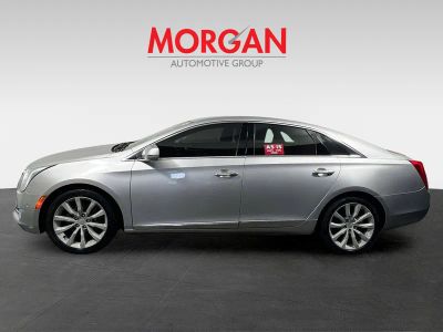 2017 Cadillac XTS — engine compartment view