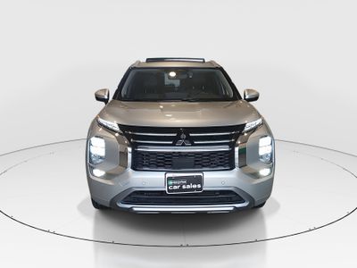 2025 Mitsubishi Outlander - Photo 2