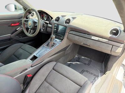 2024 Porsche 718 Spyder — photo 12 view