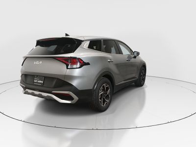 2024 Kia Sportage — photo 7 view