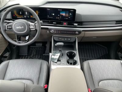 2026 Kia Carnival — photo 12 view