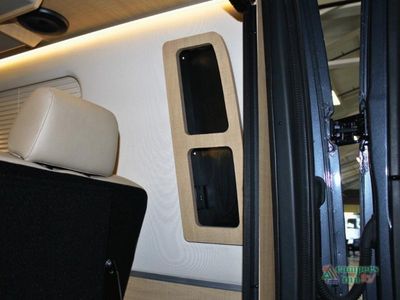 2026 Airstream Interstate - Photo 12