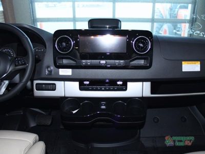 2026 Airstream Interstate - Photo 18