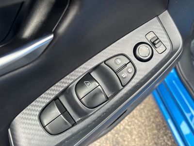 2025 Nissan Sentra - Photo 15