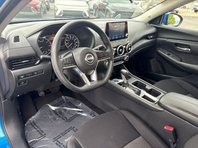 2025 Nissan Sentra - Photo 13