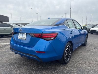 2025 Nissan Sentra - Photo 9