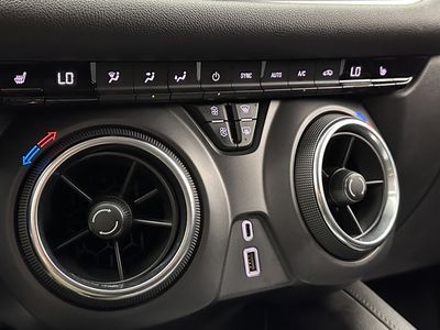 2021 Chevrolet Blazer — photo 17 view