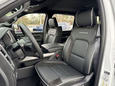 2026 Ram 1500 — photo 11 view