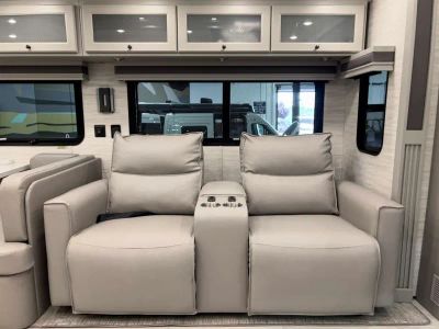 2026 Tiffin ALLEGRO BAY — photo 8 view