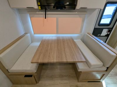2026 Winnebago Thrive — photo 12 view