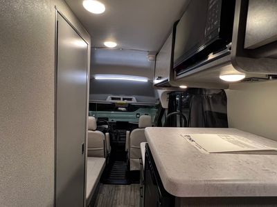 2026 Thor Motor Coach TALAVERA - Photo 3
