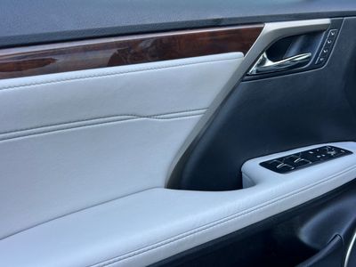 2016 Lexus RX 350 — photo 12 view