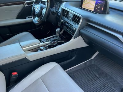 2016 Lexus RX 350 — photo 17 view