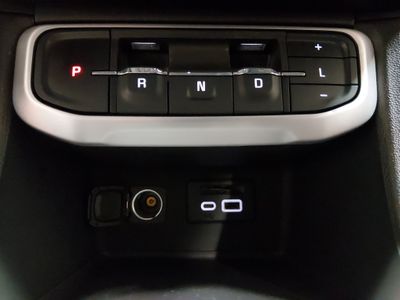 2023 GMC Acadia - Photo 18