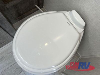 2023 Forest River RV Surveyor Legend X - Photo 30