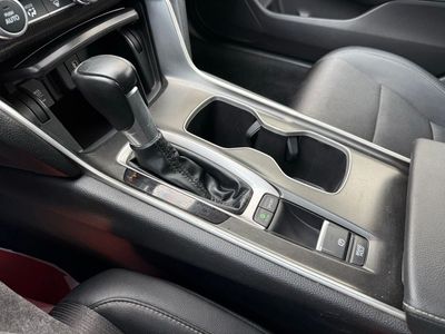 2020 Honda Accord - Photo 25