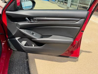 2020 Honda Accord - Photo 43