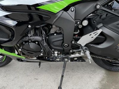 2025 Kawasaki Ninja ZX-6R - Photo 14