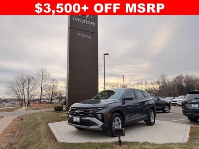 2025 Hyundai Tucson 85402A4S — front three-quarter view