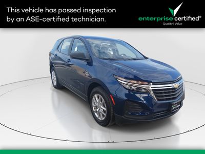 2022 Chevrolet Equinox FWD 4dr LS w/1LS — front three-quarter view