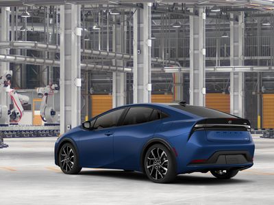 2026 Toyota Prius Plug-in Hybrid - Photo 8