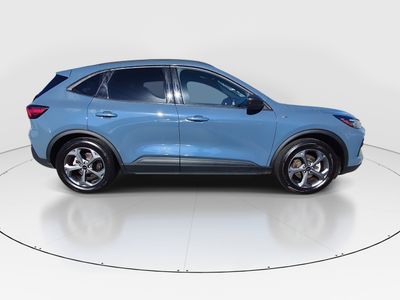 2025 Ford Escape — photo 8 view
