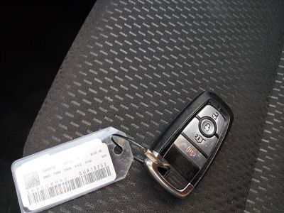 2025 Ford Escape — photo 15 view