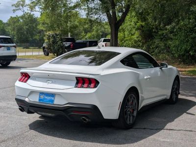 2024 Ford Mustang - Photo 5